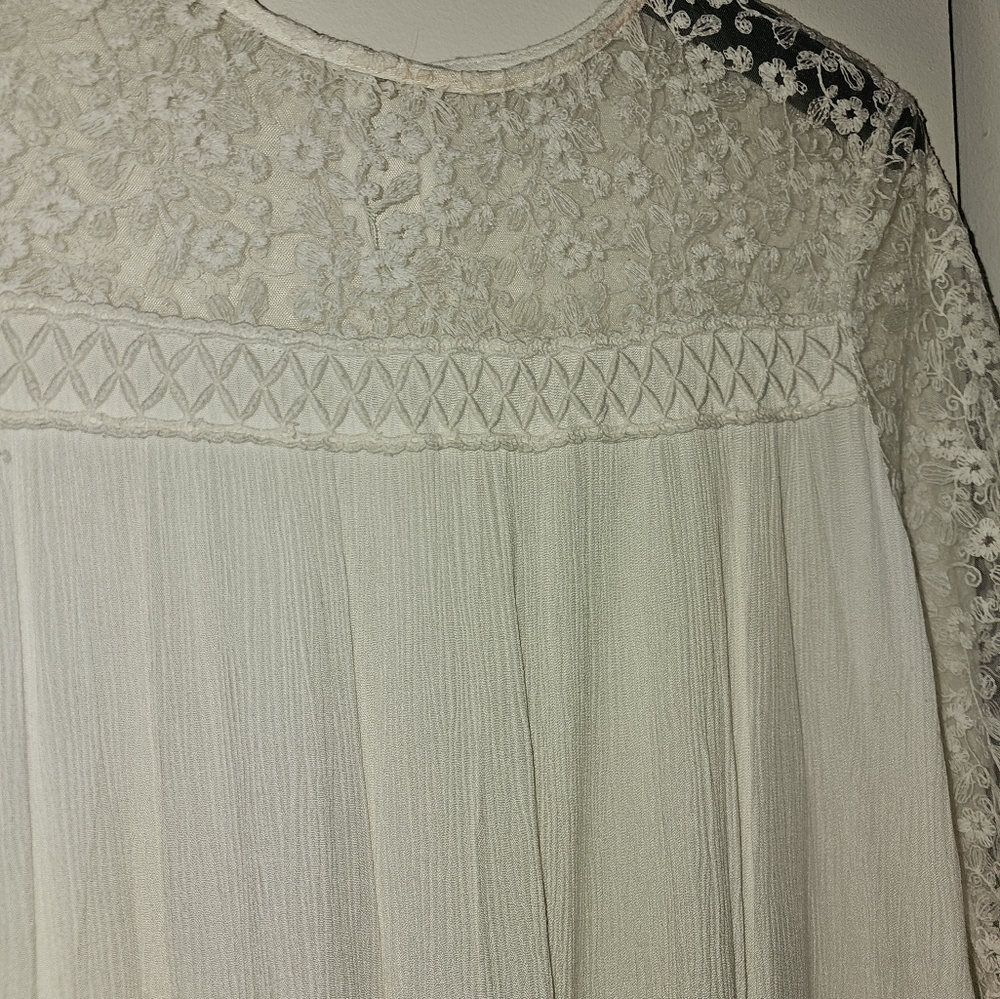 Nwot White Blouse - image 7